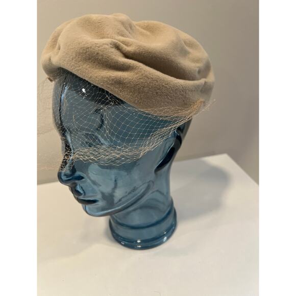 Vintage 1950s-60s Wool Hat w Blusher Veil JL - Picture 3 of 9